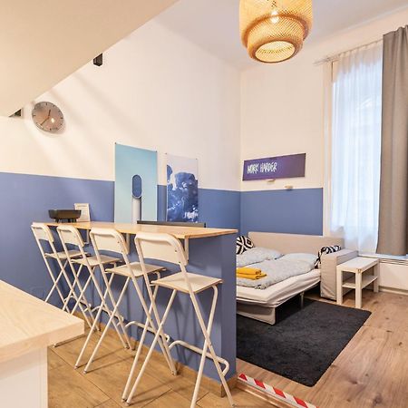 Cosy Studio In Central Party District W41 Blue Budapest Luaran gambar
